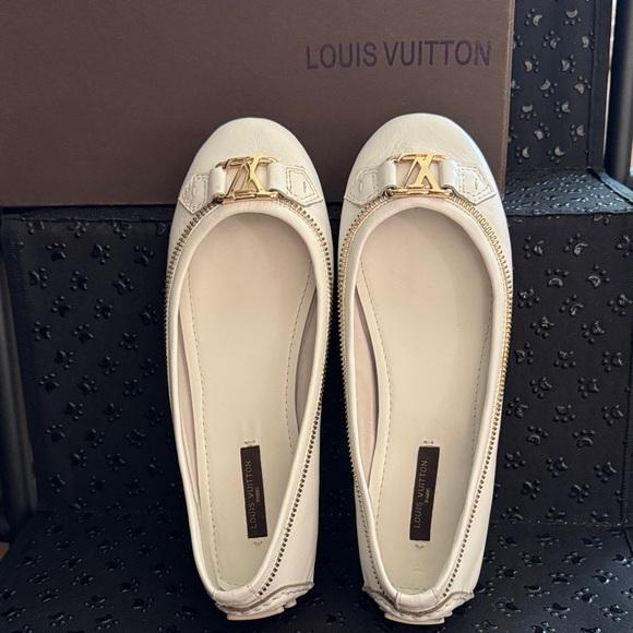 Louis Vuitton White Loafers with Gold Detail - Picture 1 of 9